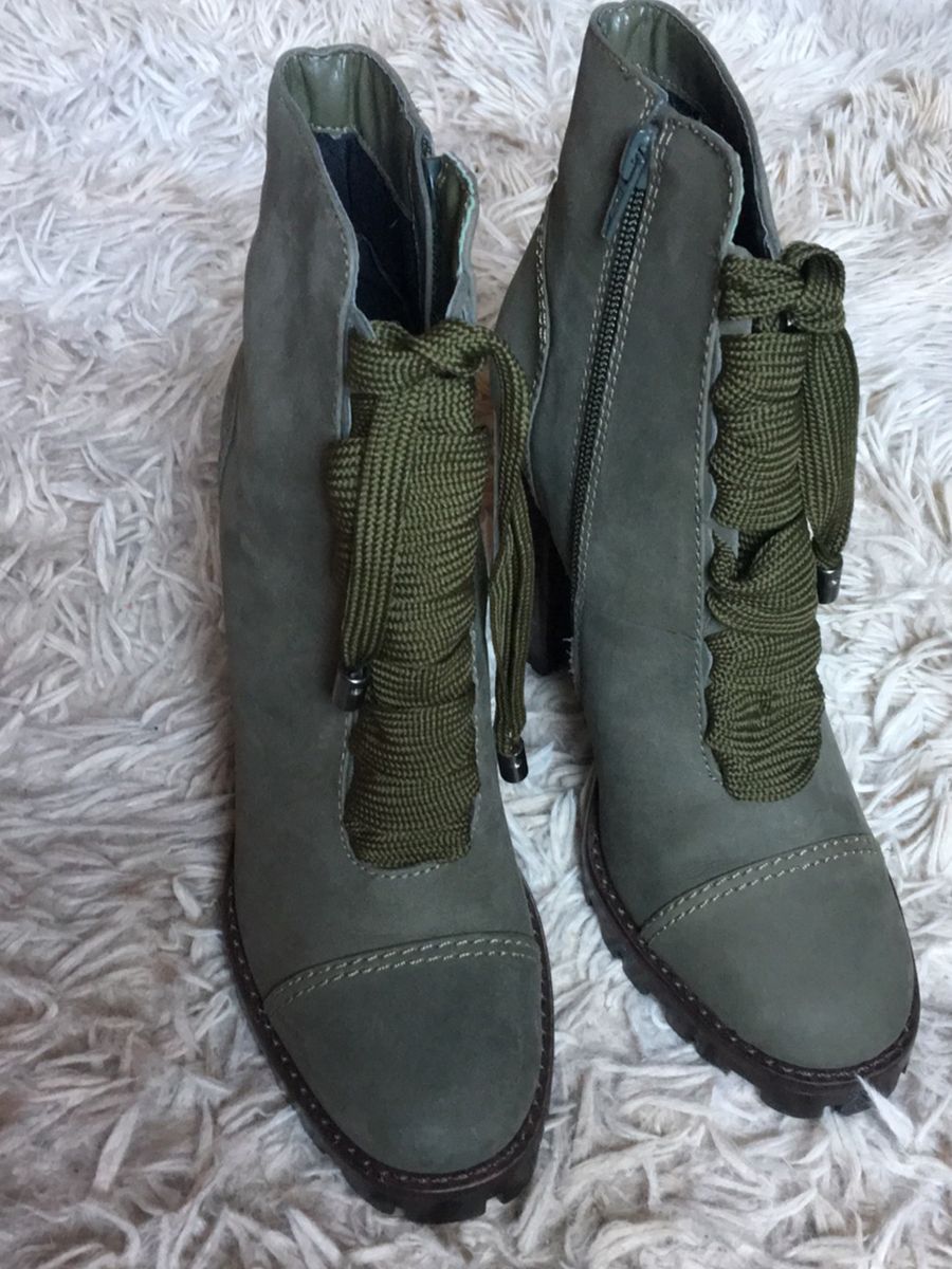 botas femininas arezzo 2019