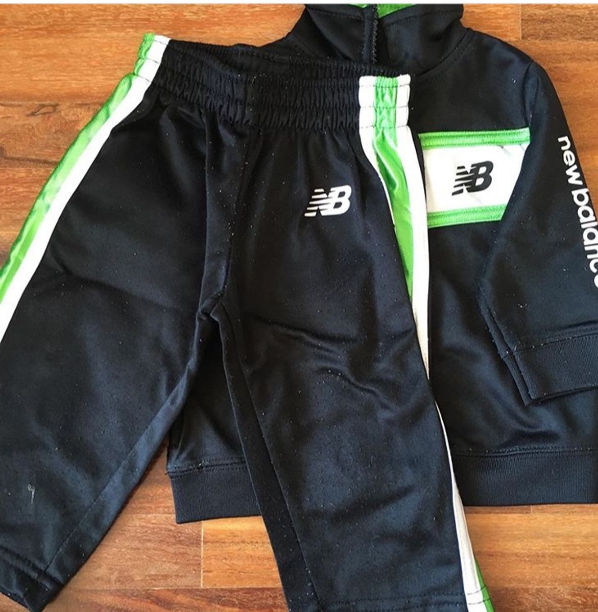 conjunto new balance conjunto new balance