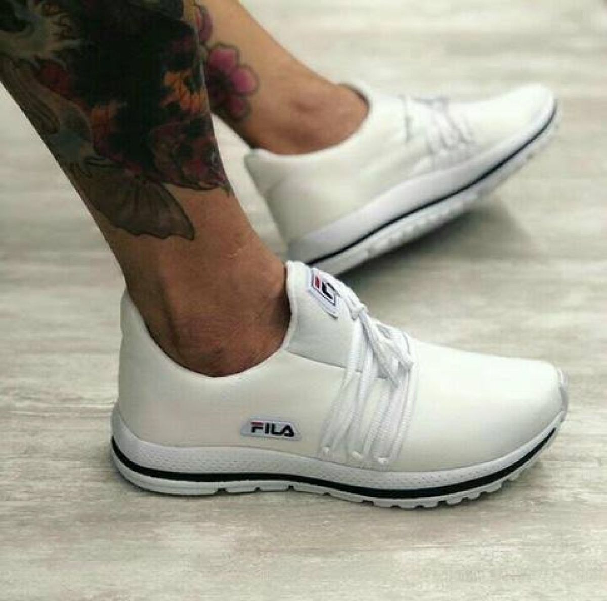 tênis modelo fila