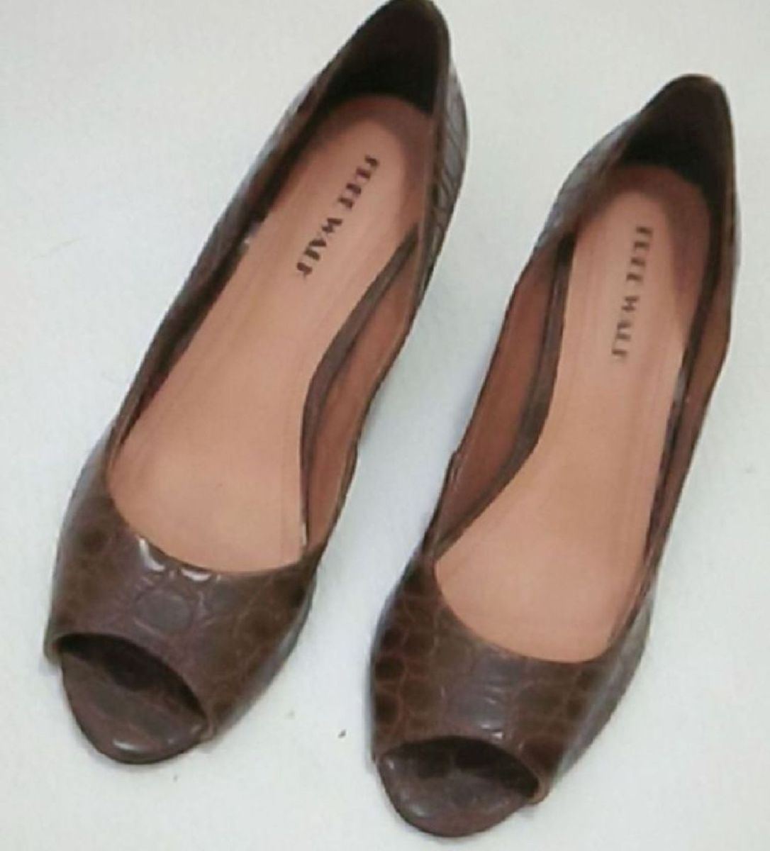 sapato marrom feminino salto grosso