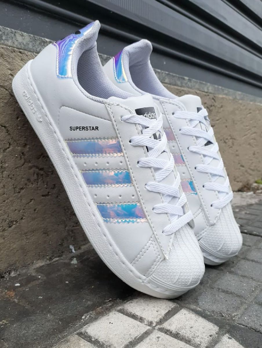 tenis adidas colorido