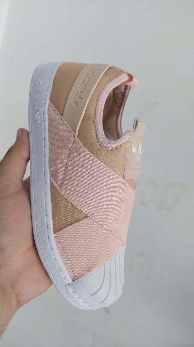 tenis adidas feminino passeio