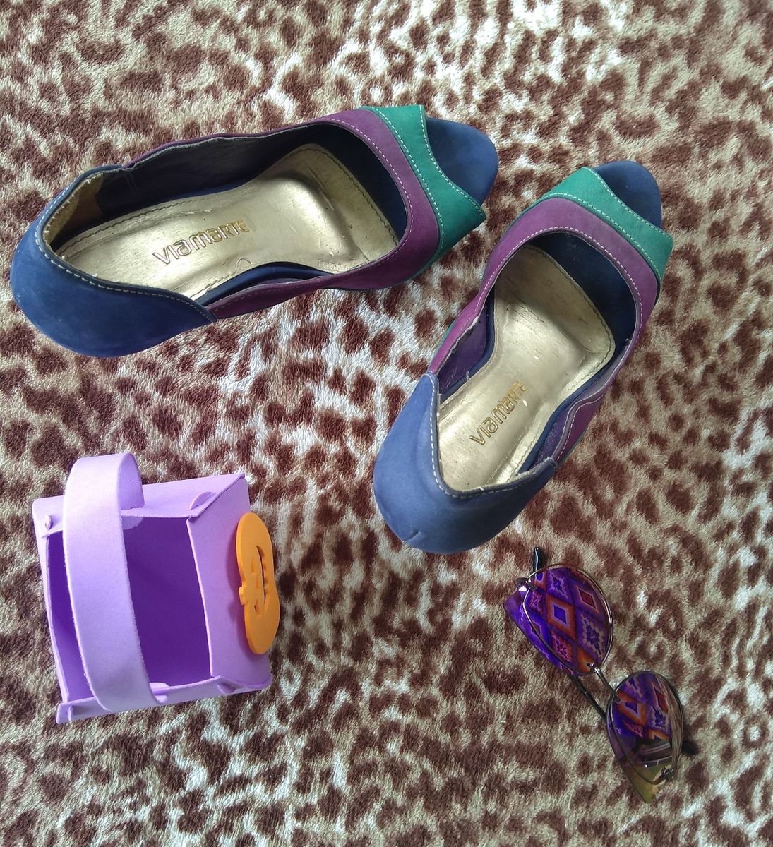 peep toe via marte meia pata