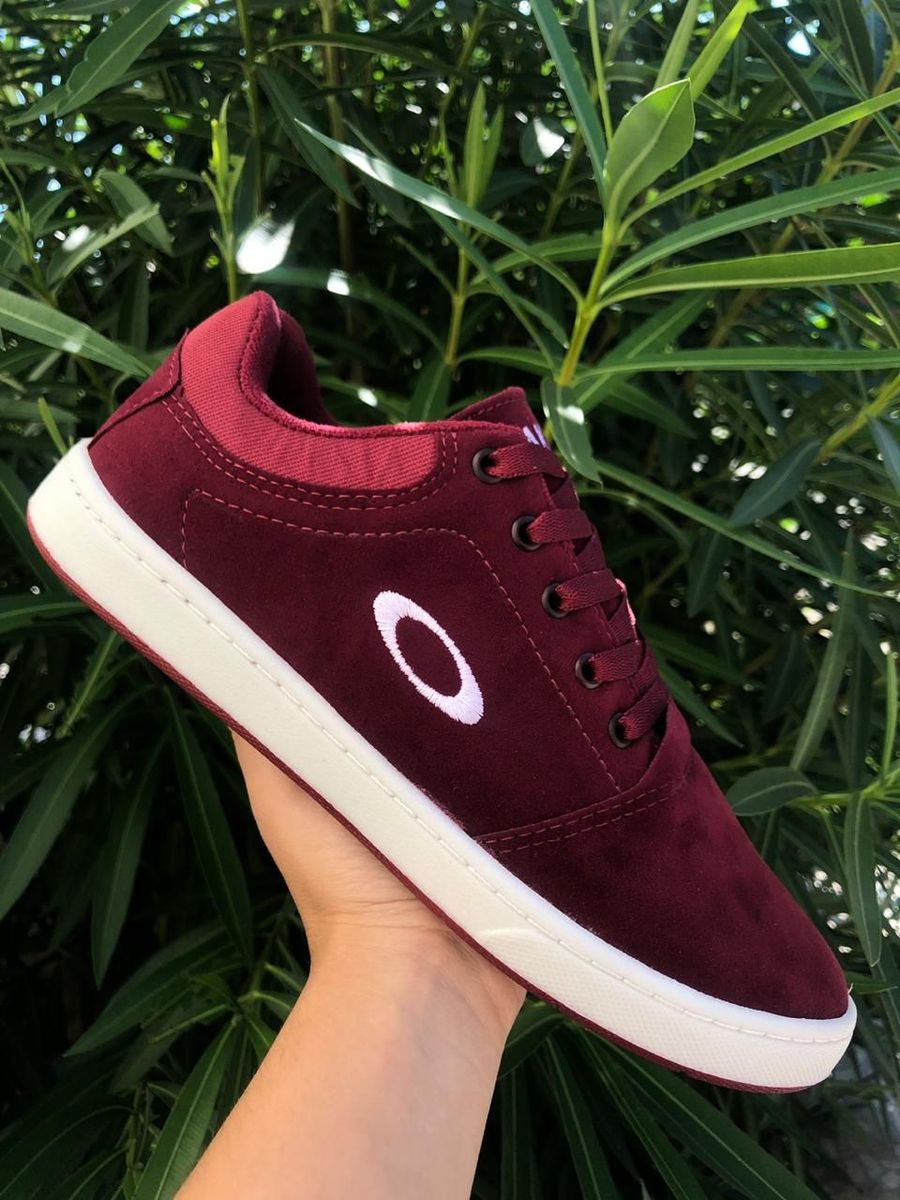 tênis oakley bettor