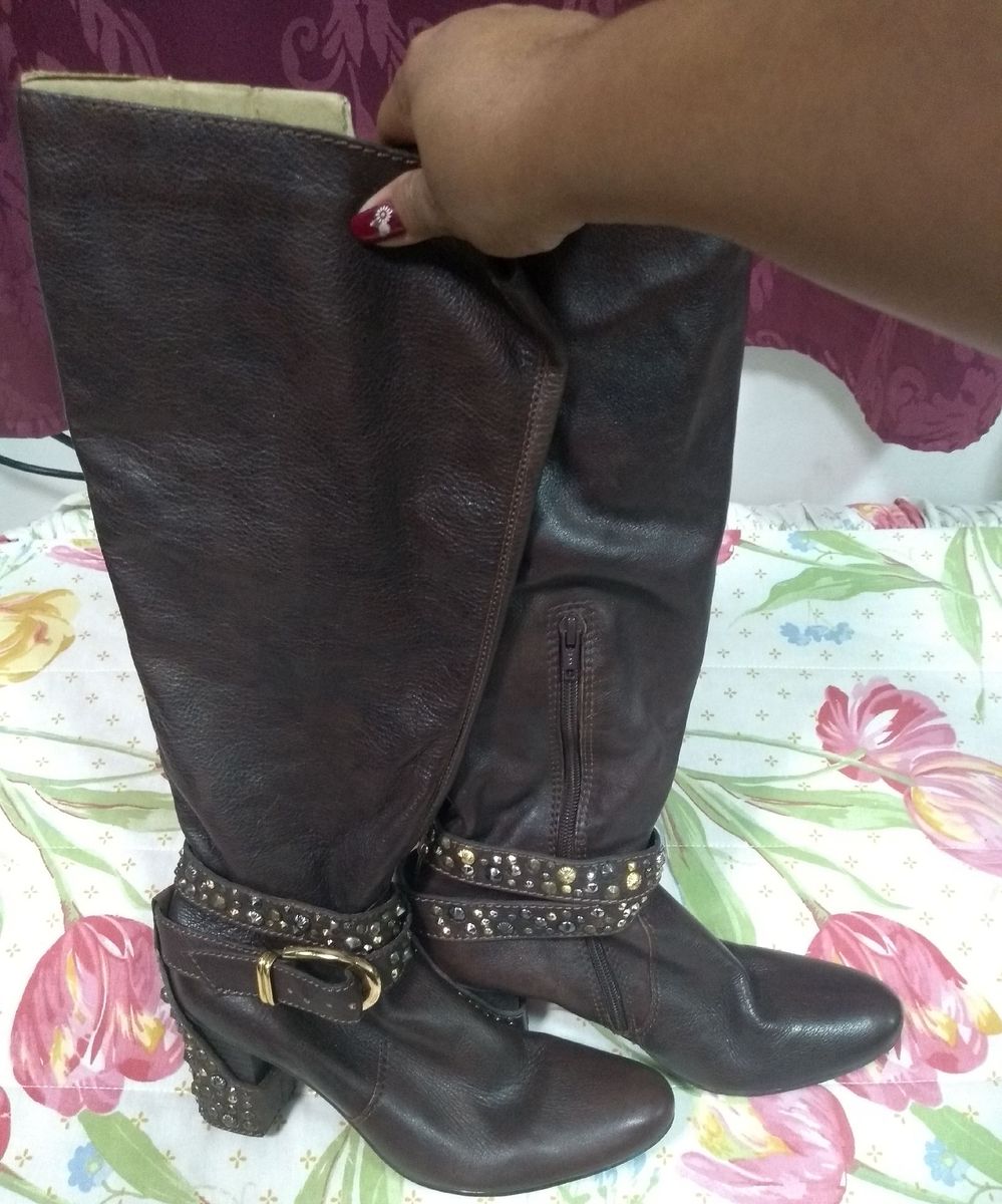 bota cano longo arezzo 2019