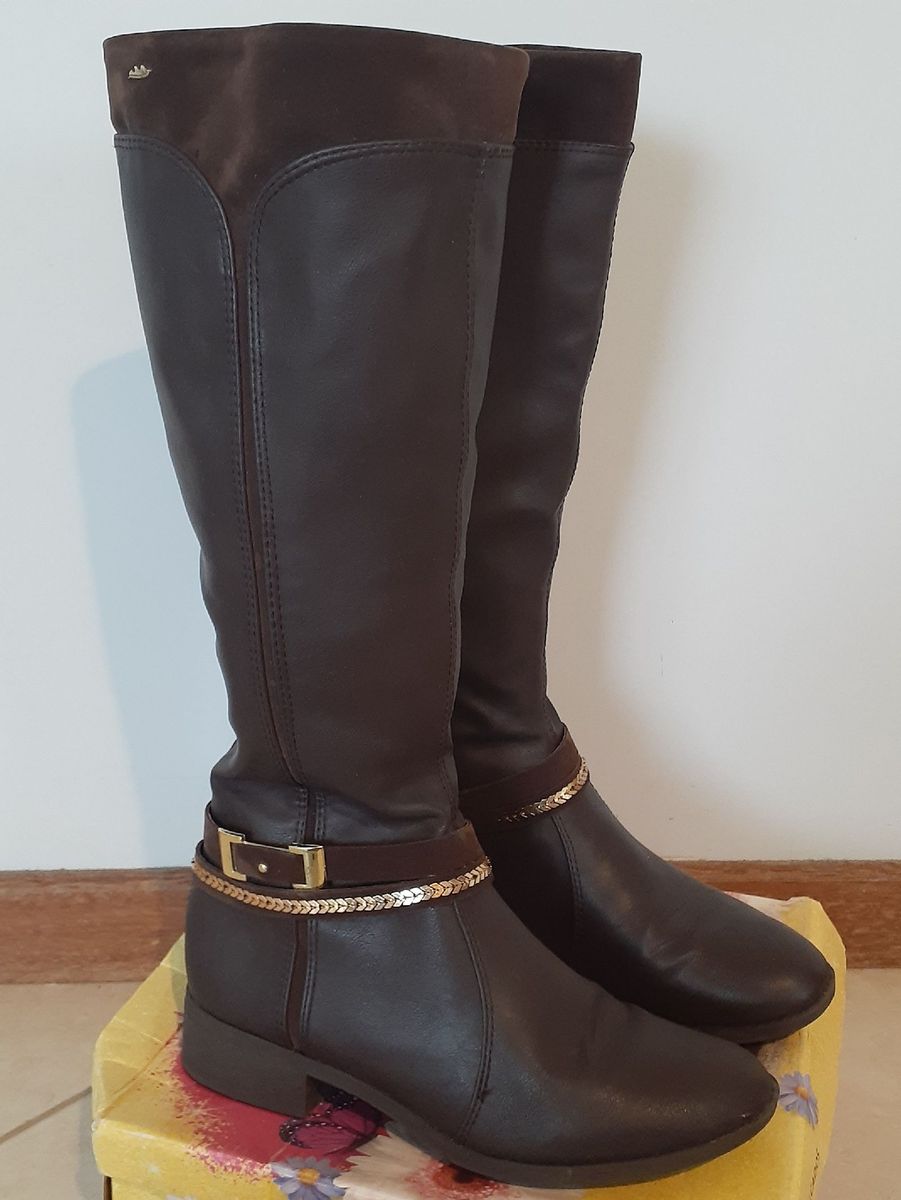 bota da dakota cano alto
