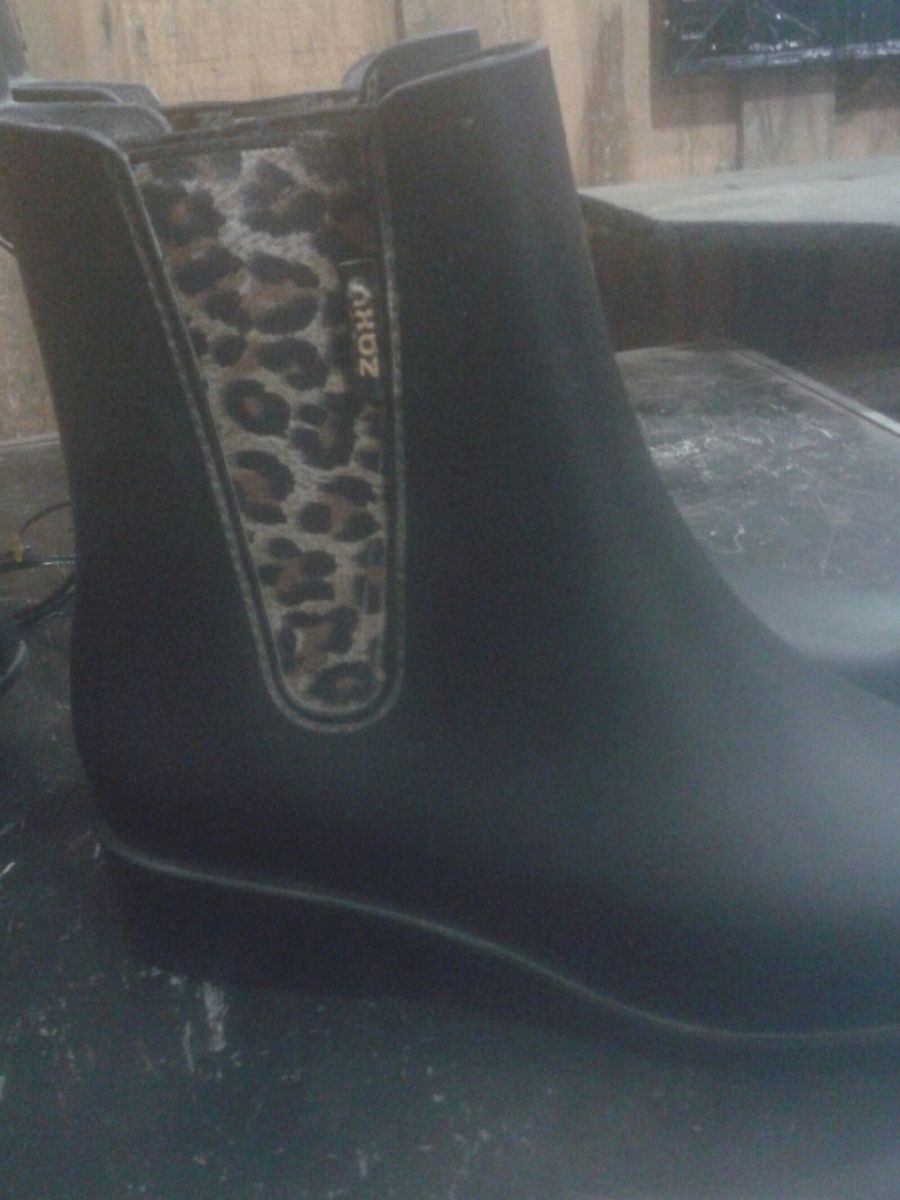 bota de chuva zaxy