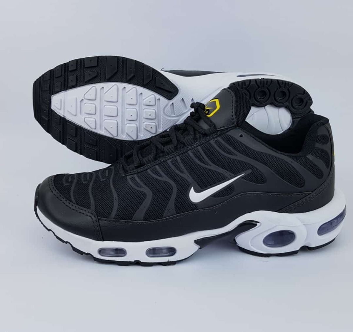 nike air 95 plus