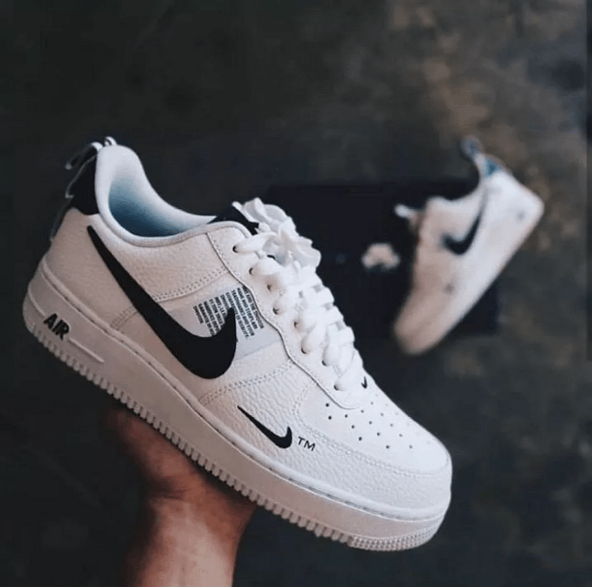 tênis nike air force lv8