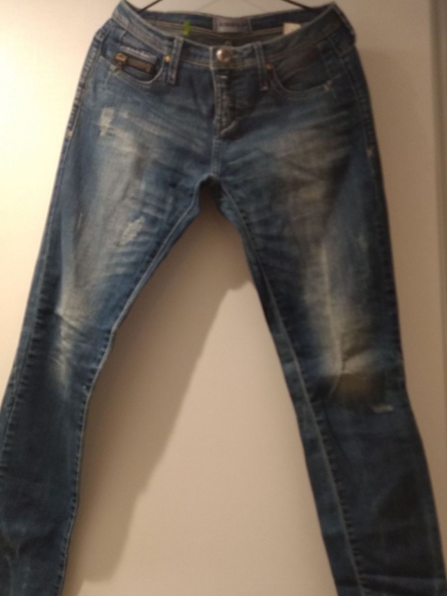 jeans khelf