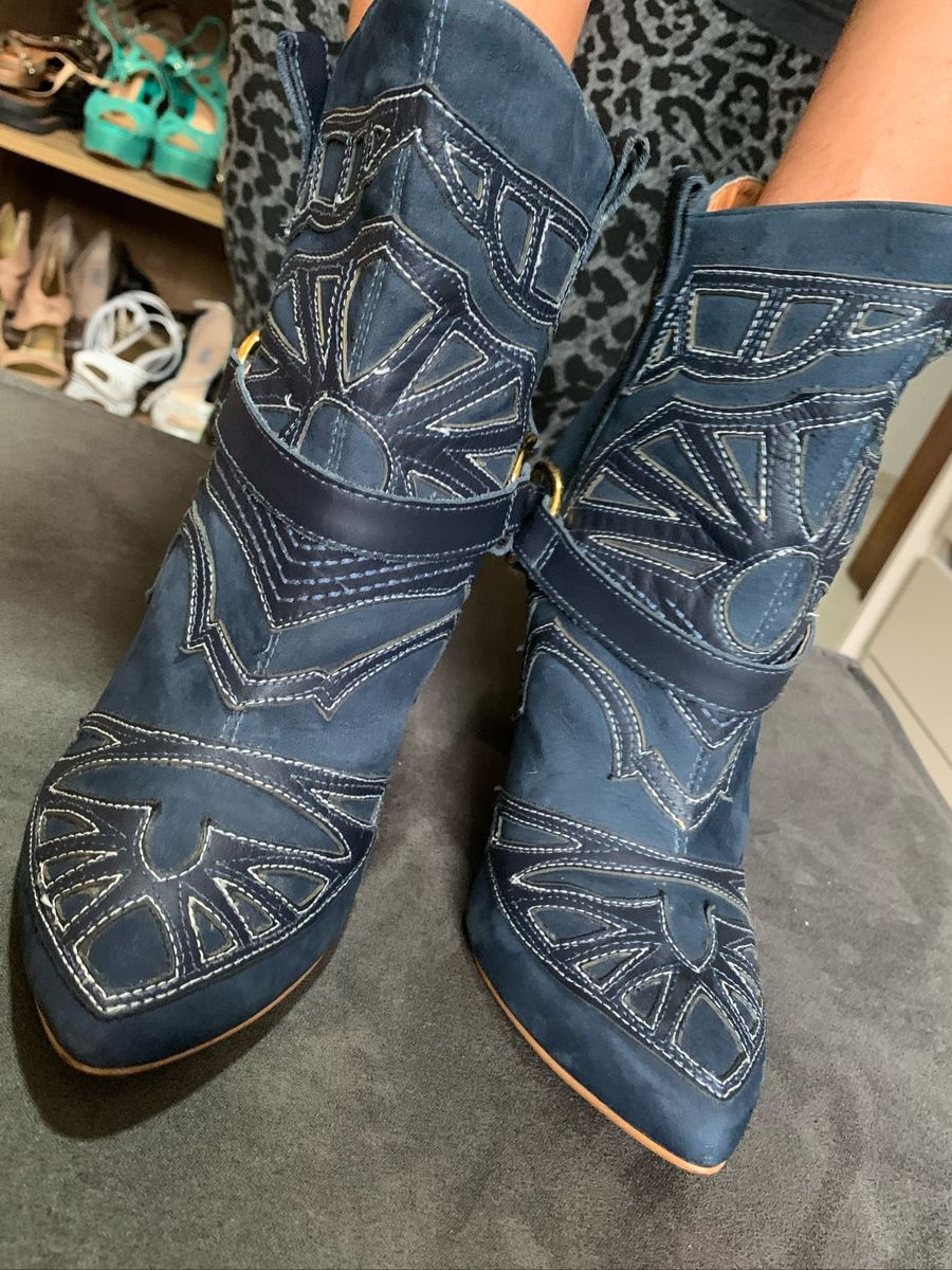 bota colcci cano alto
