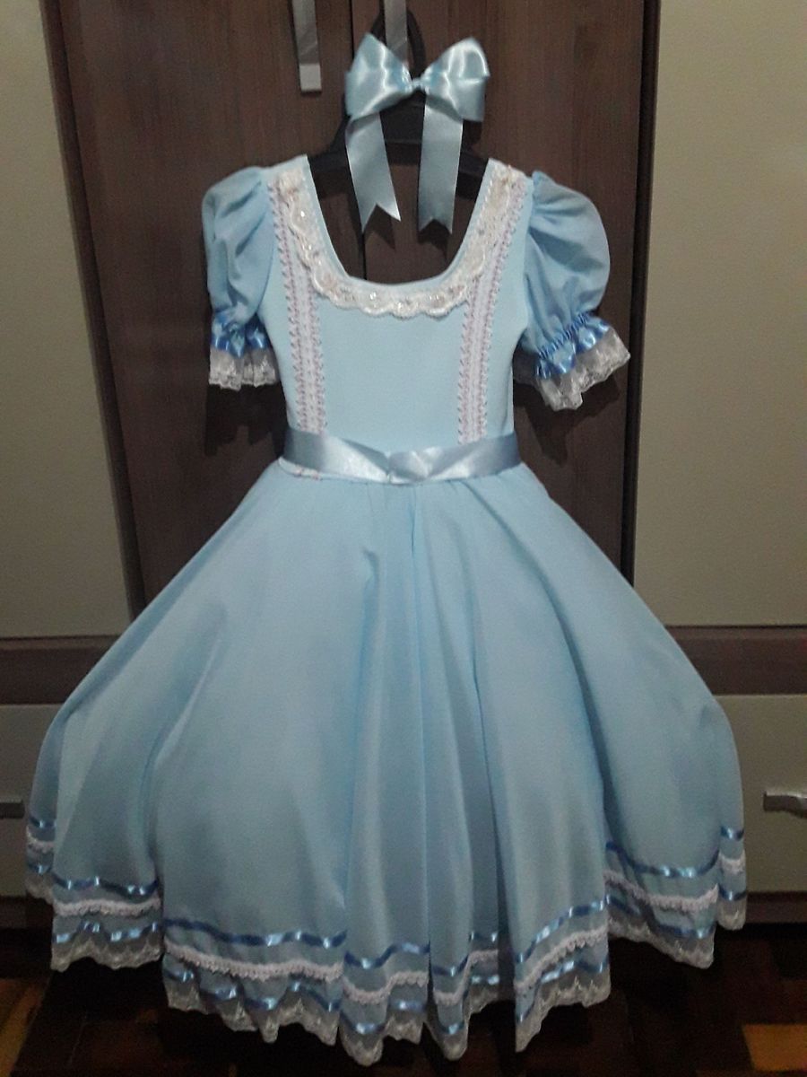 figurino italiano feminino