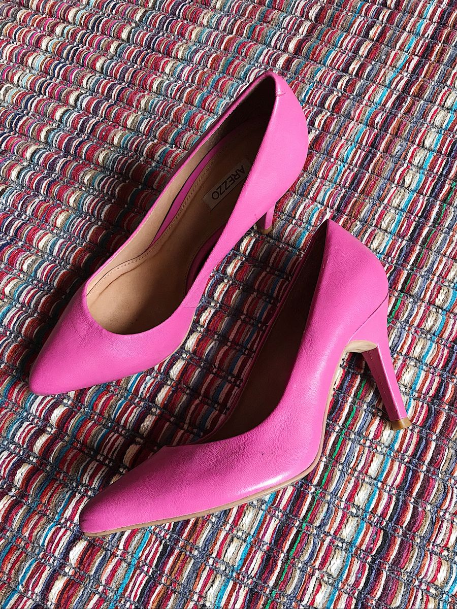 scarpin rosa pink arezzo