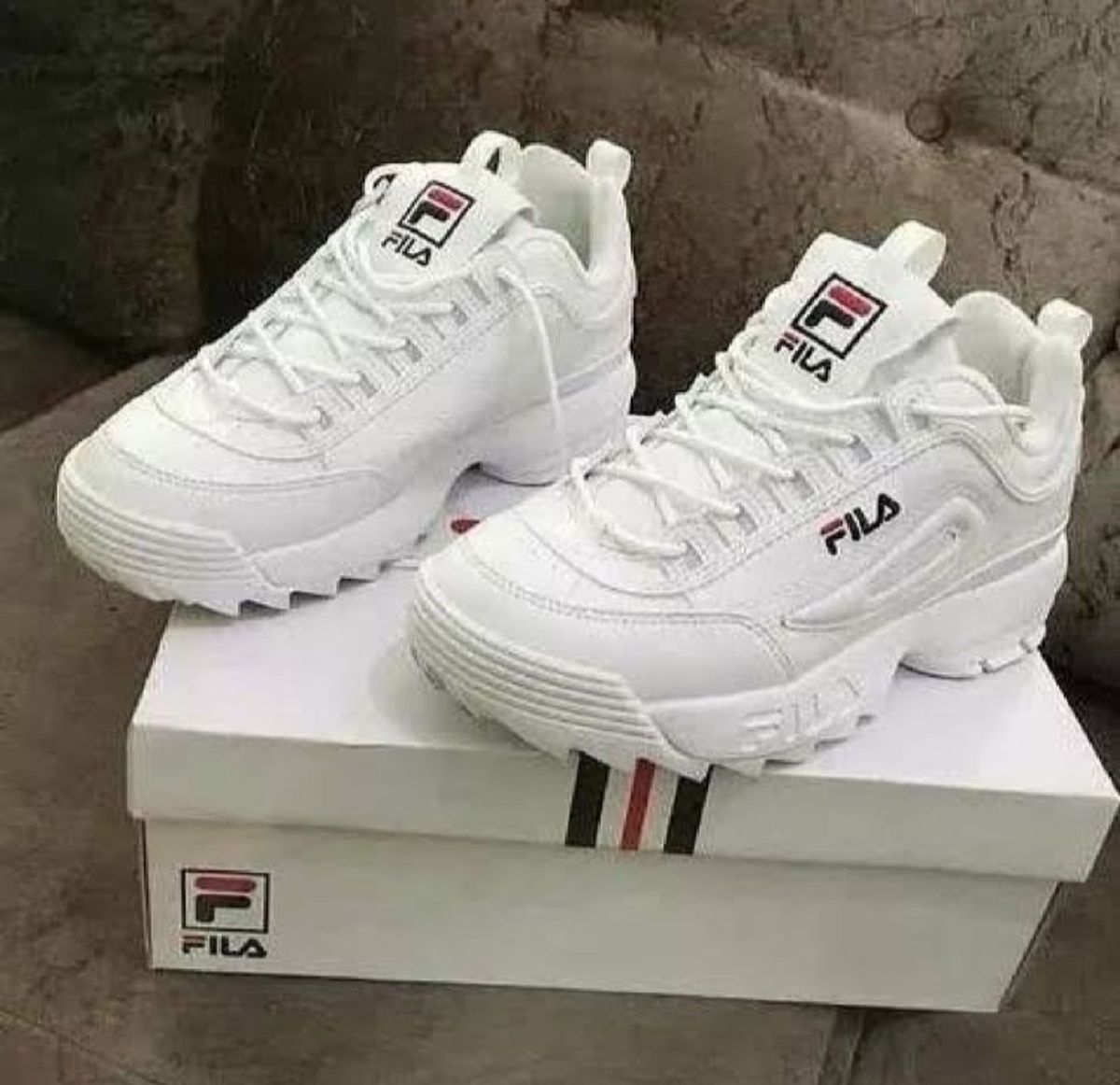 tenis fila branco unissex