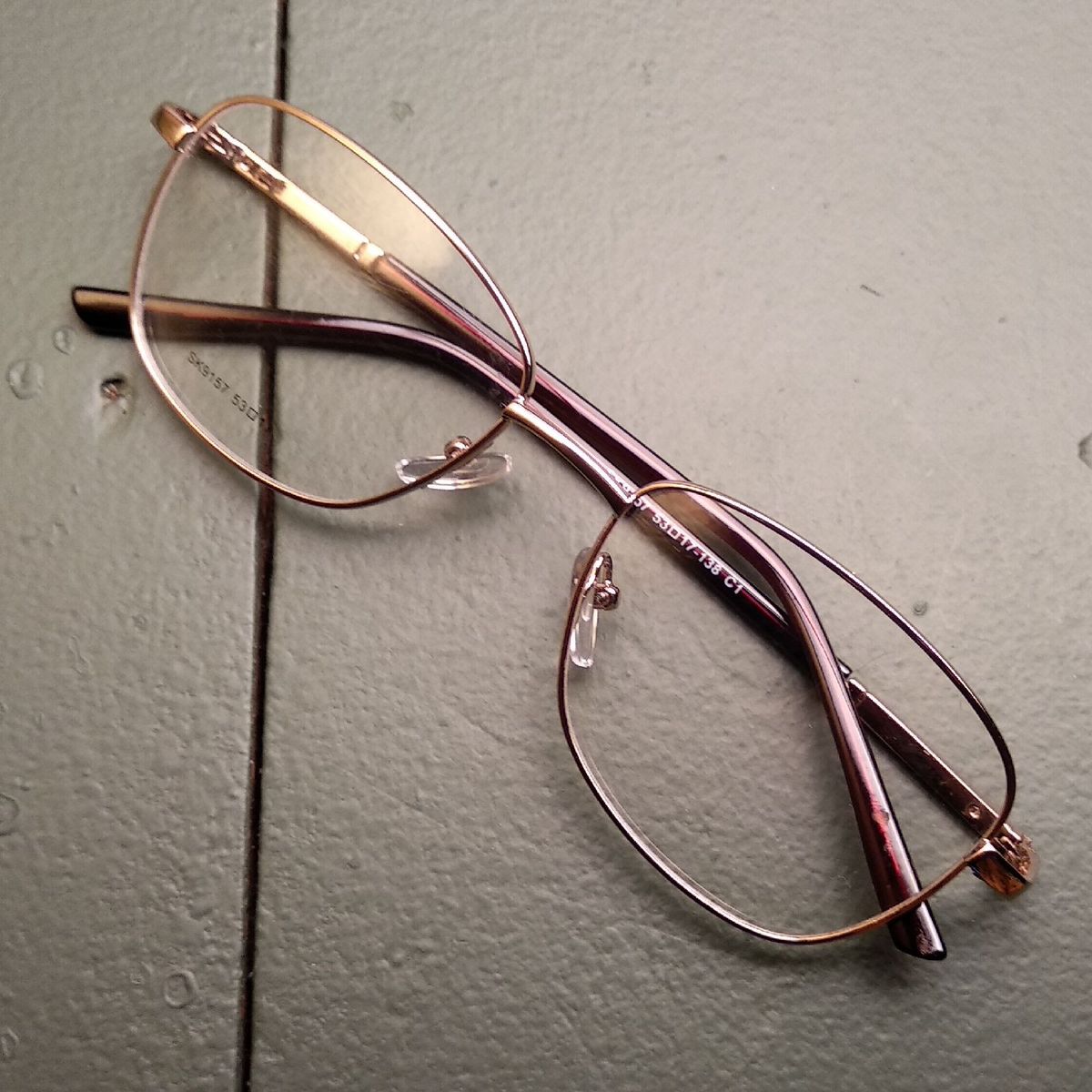 Armacao Oculos Quebrado Dourado Para Grau Oculos Feminino Nunca Usado 44221775 Enjoei