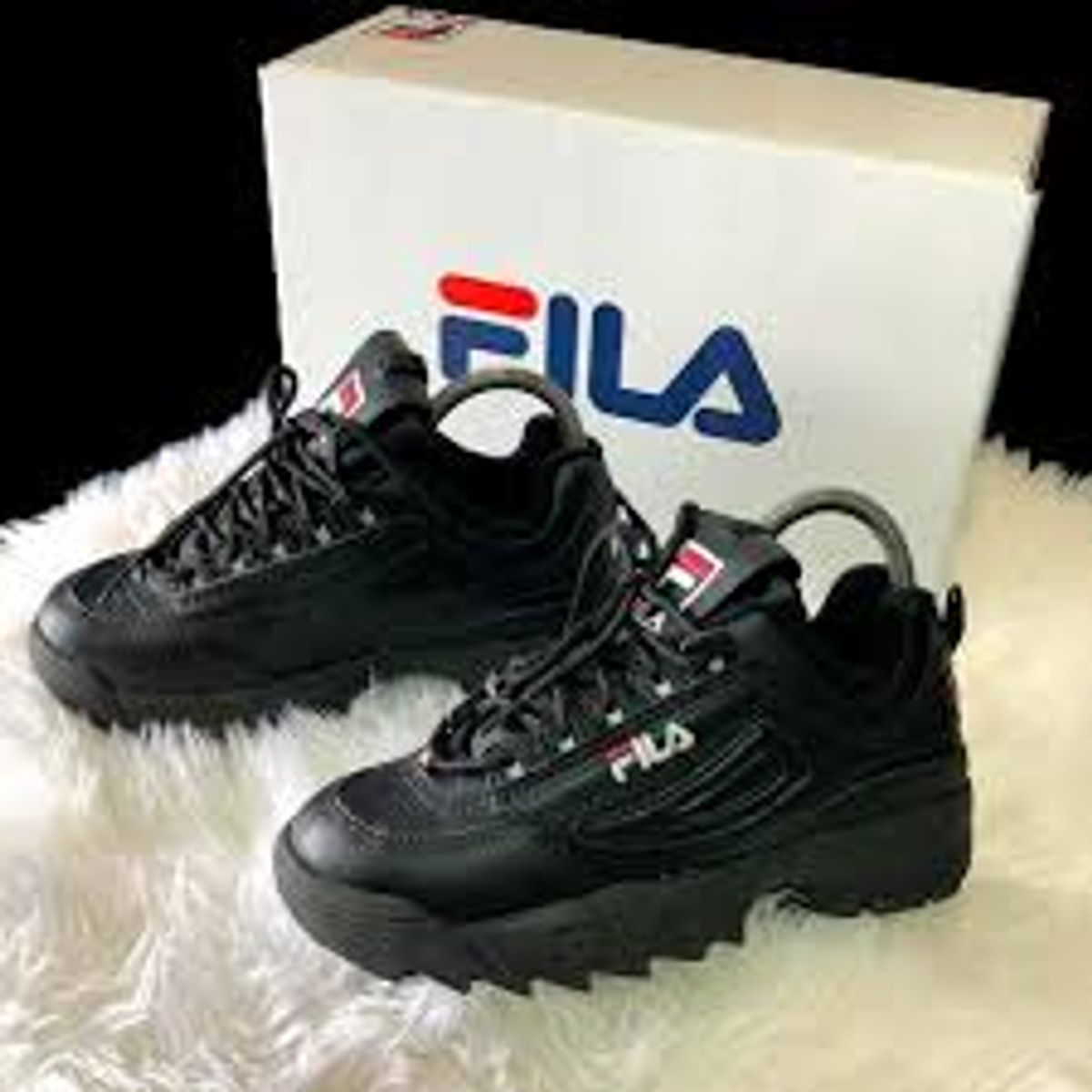 tenis da fila preto feminino