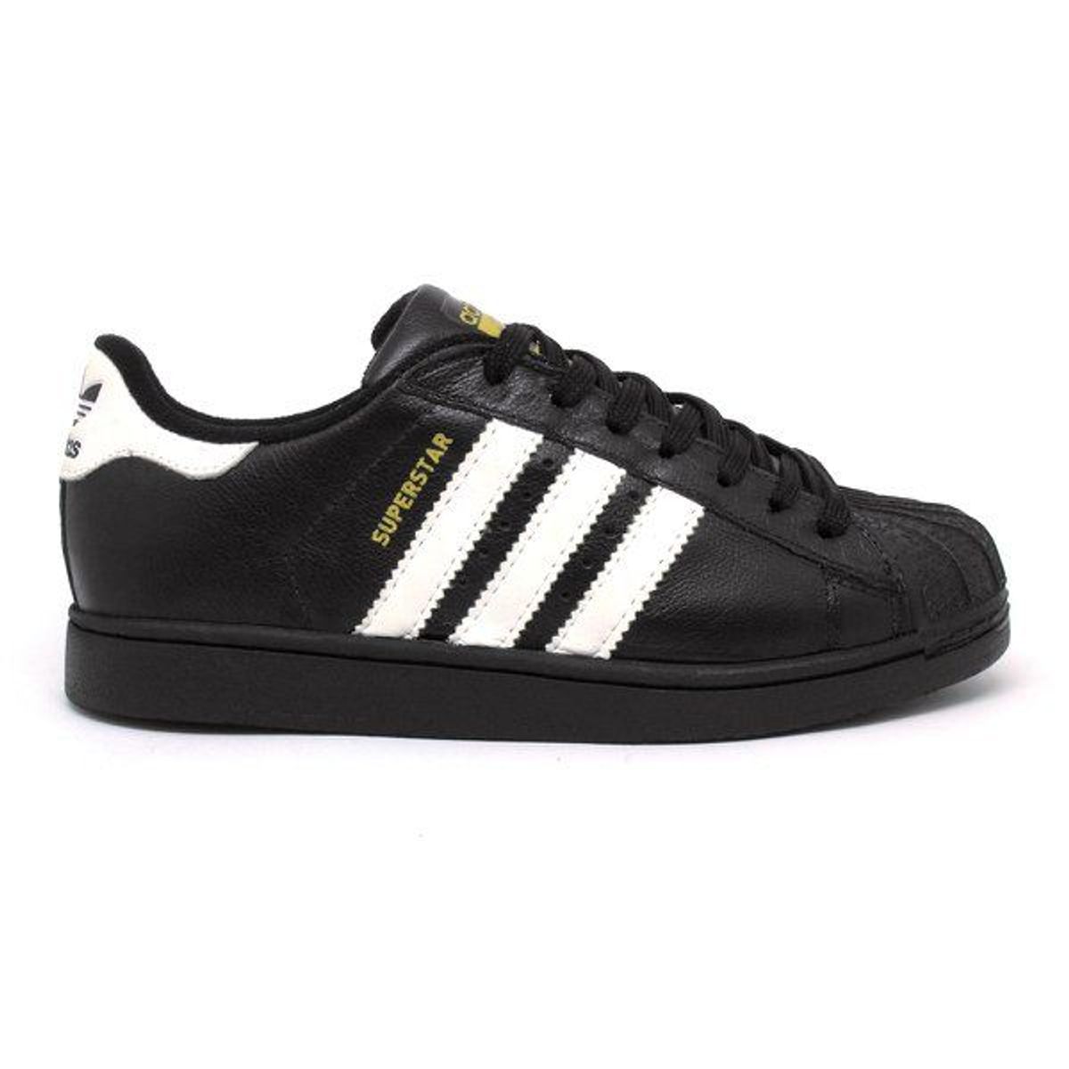 tenis adidas masculino tradicional