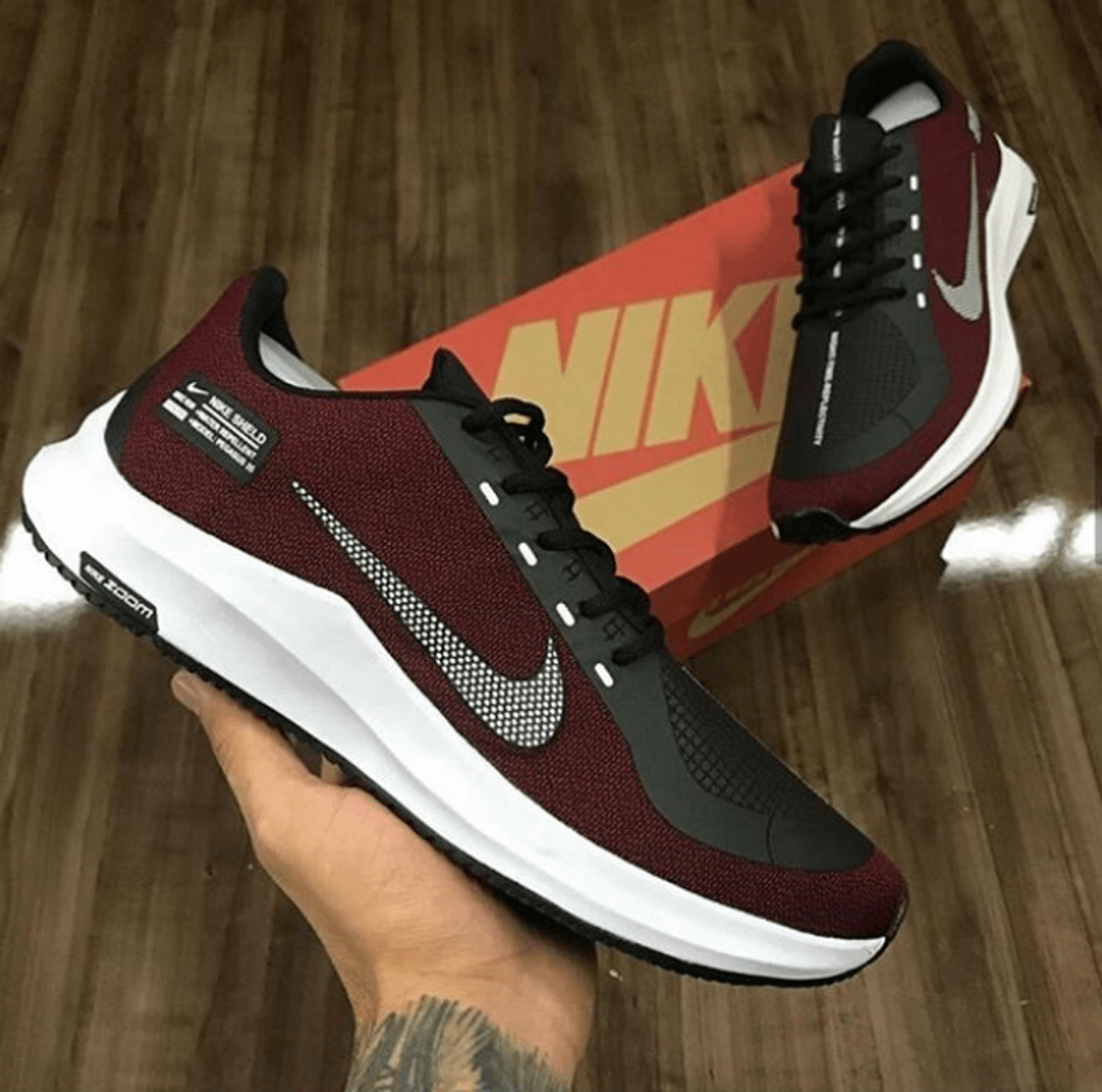chinelo da nike feminino vinho