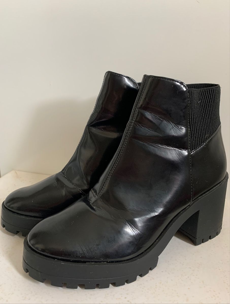 bota salto tratorado arezzo