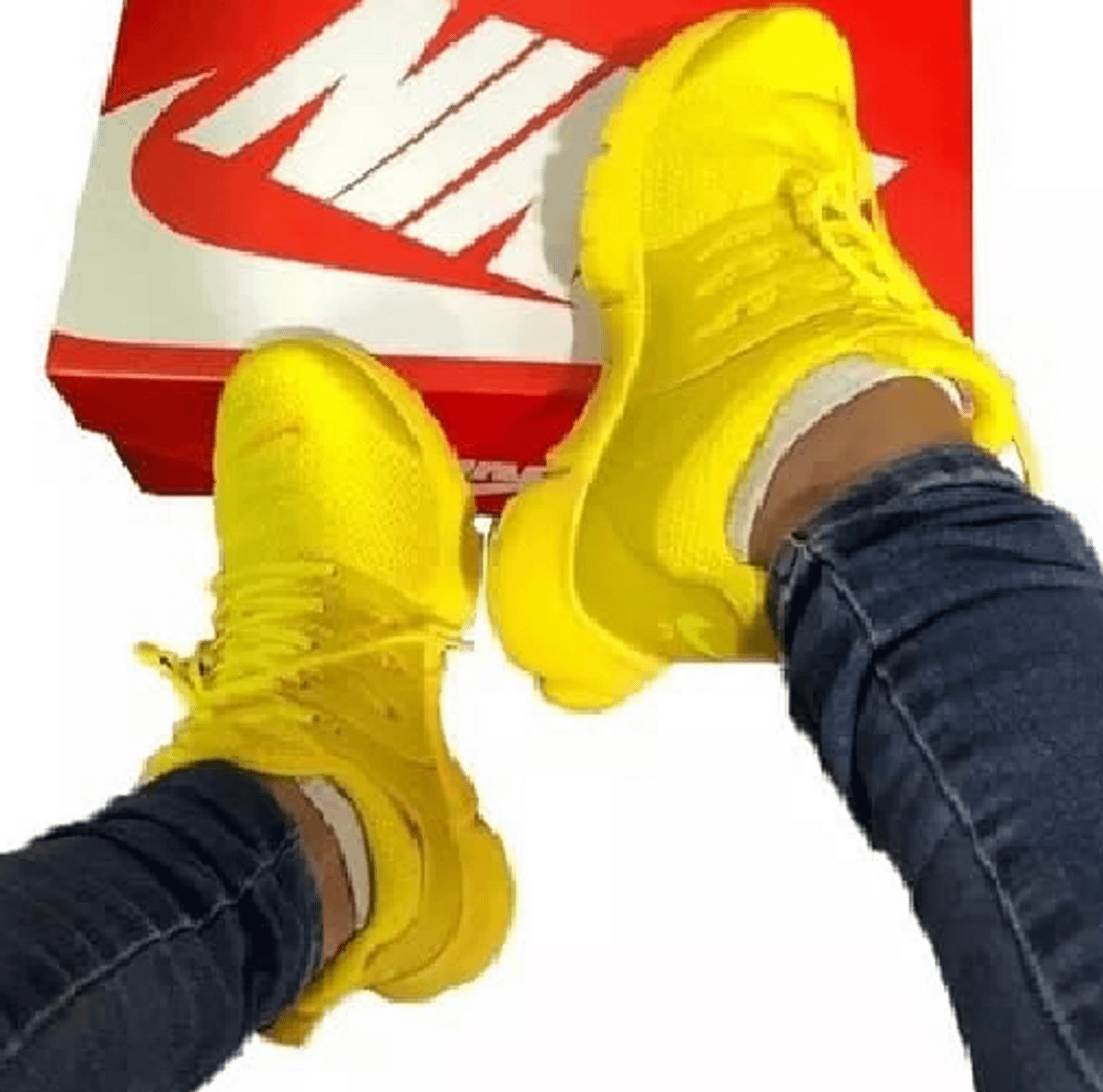 tênis nike feminino amarelo