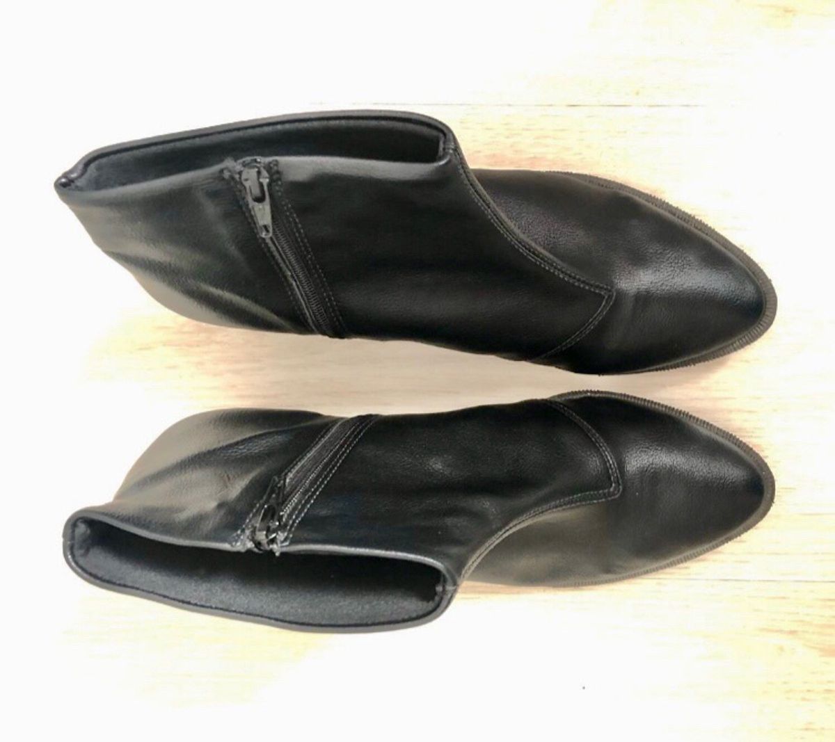 botinha cano baixo preta