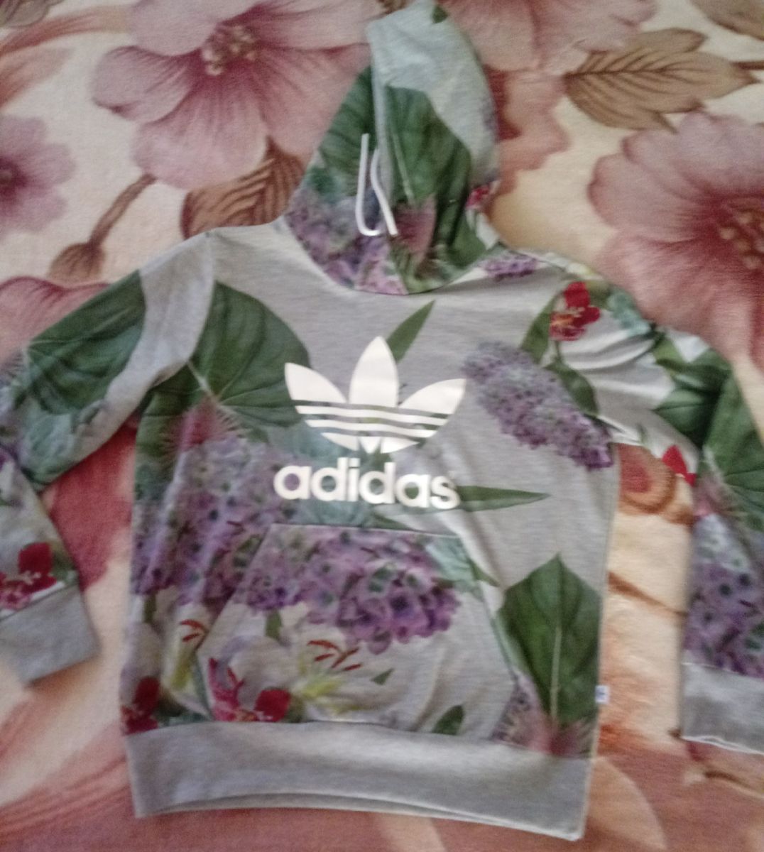 moletom adidas feminino floral