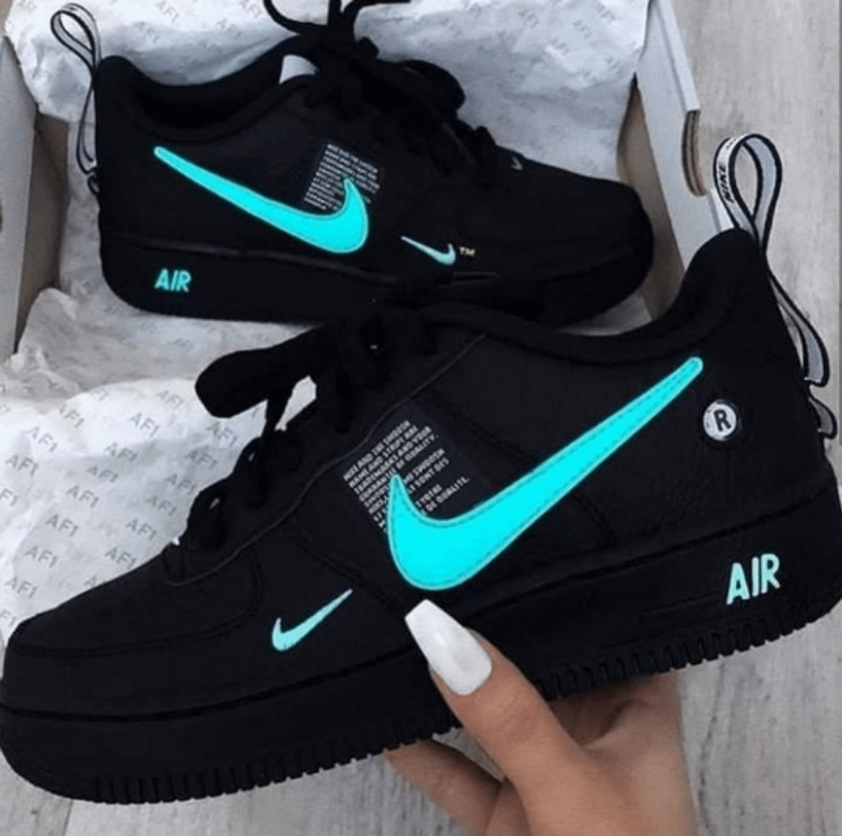 nike air force preto com azul