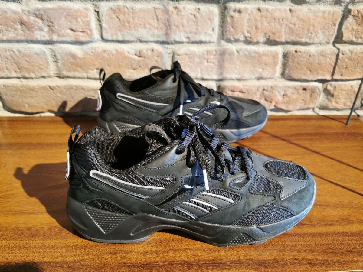 reebok aztrek wondagurl