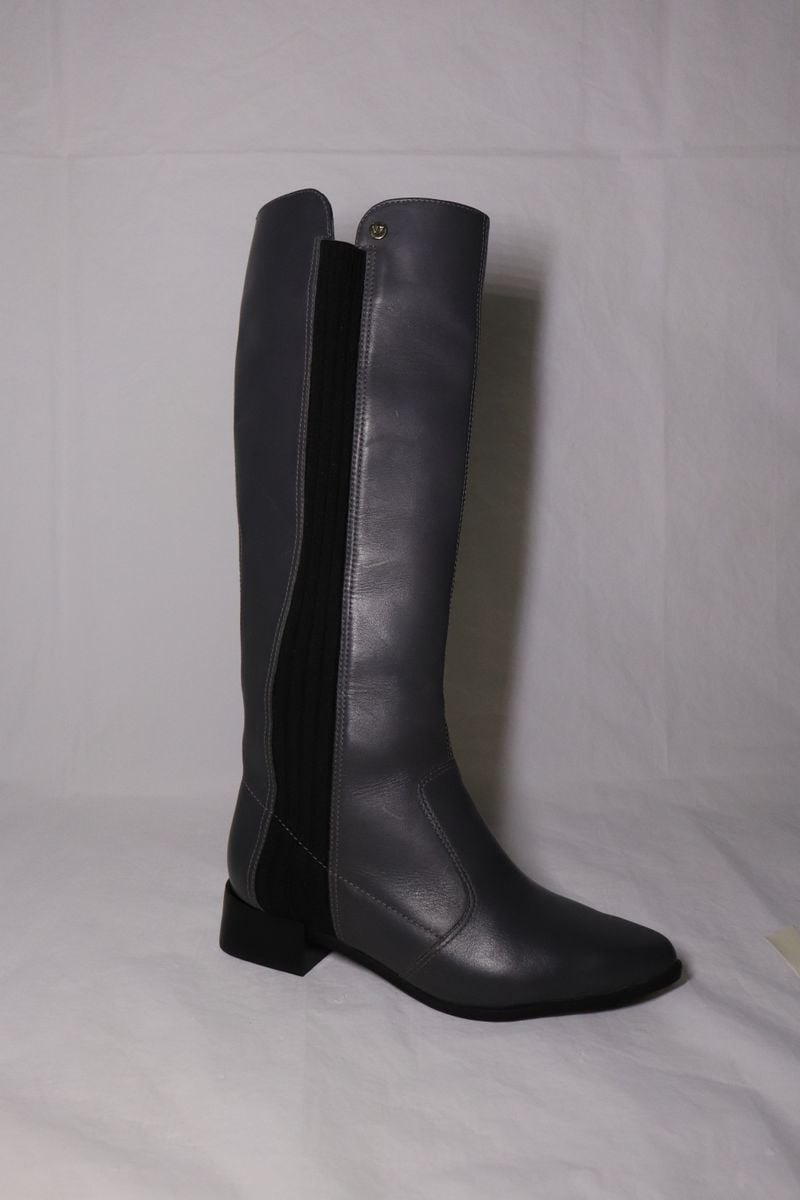 bota cinza cano longo