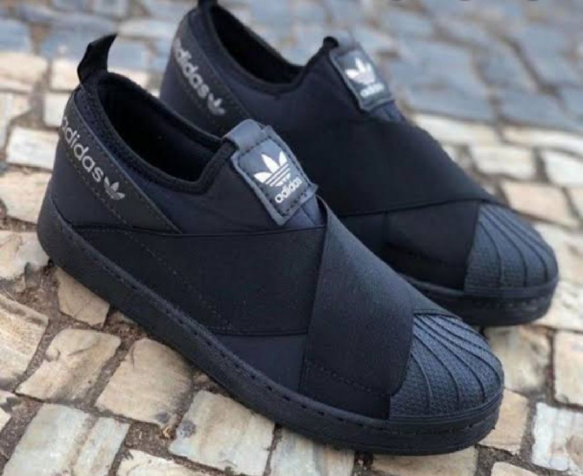 tenis adidas feminino slip on preto original na caixa