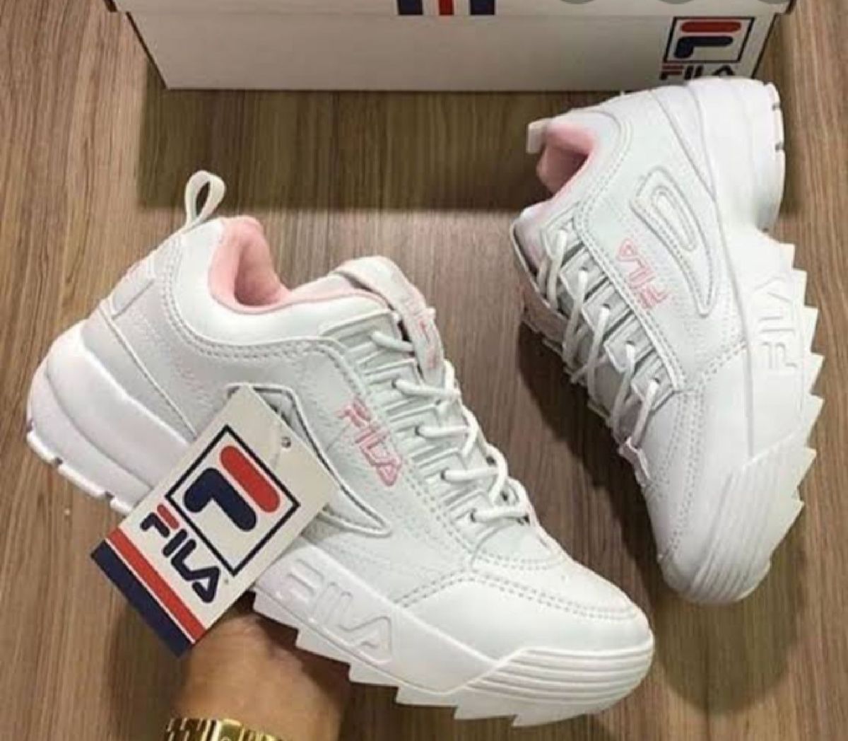 fila disruptor branco e rosa