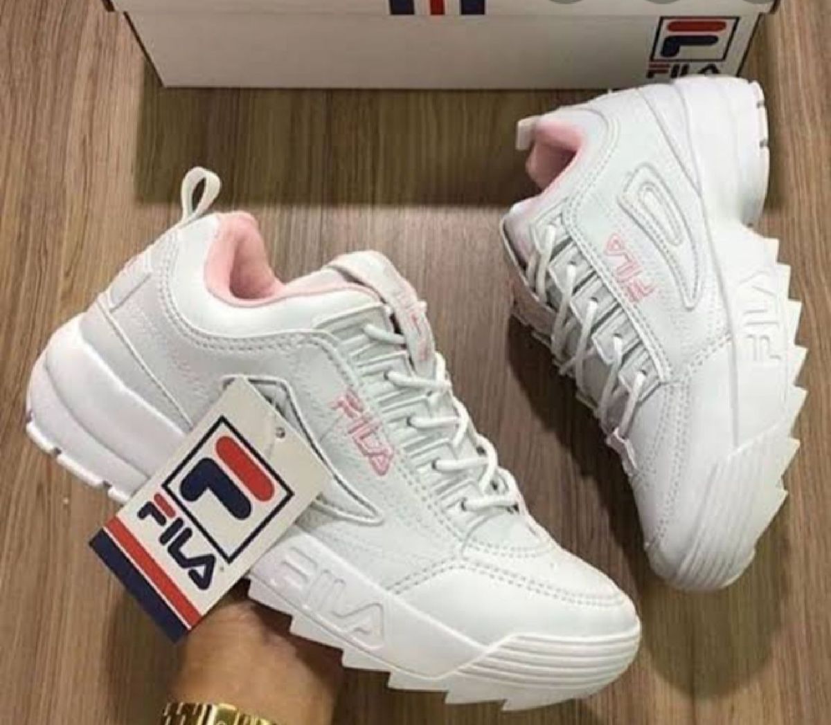 tenis fila feminino disruptor branco com rosa