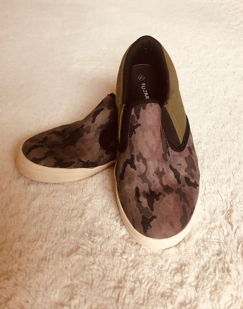 slip on camuflado