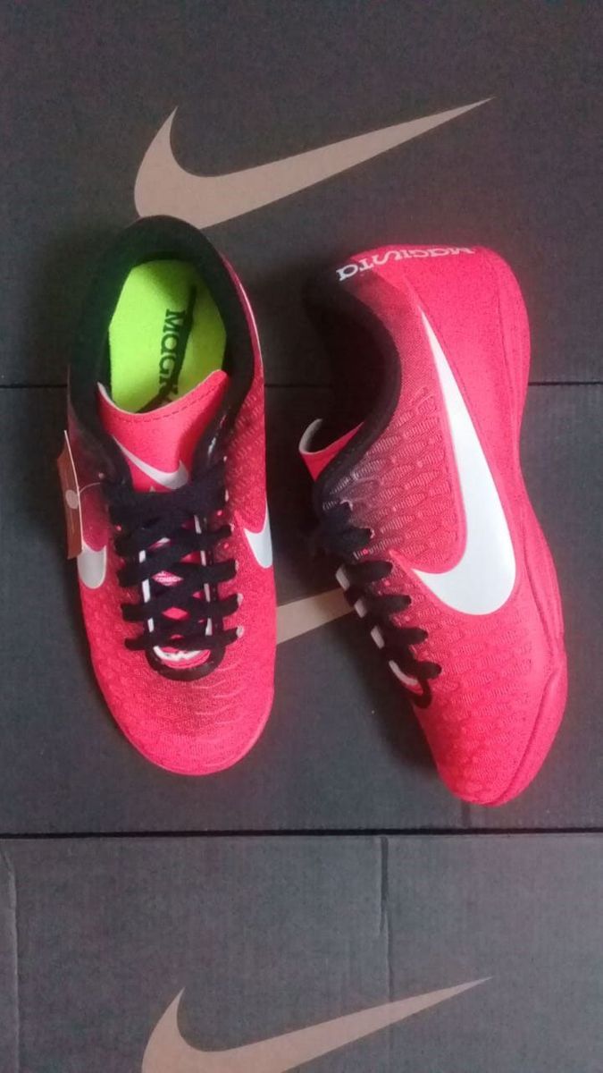 tenis futsal numero 34