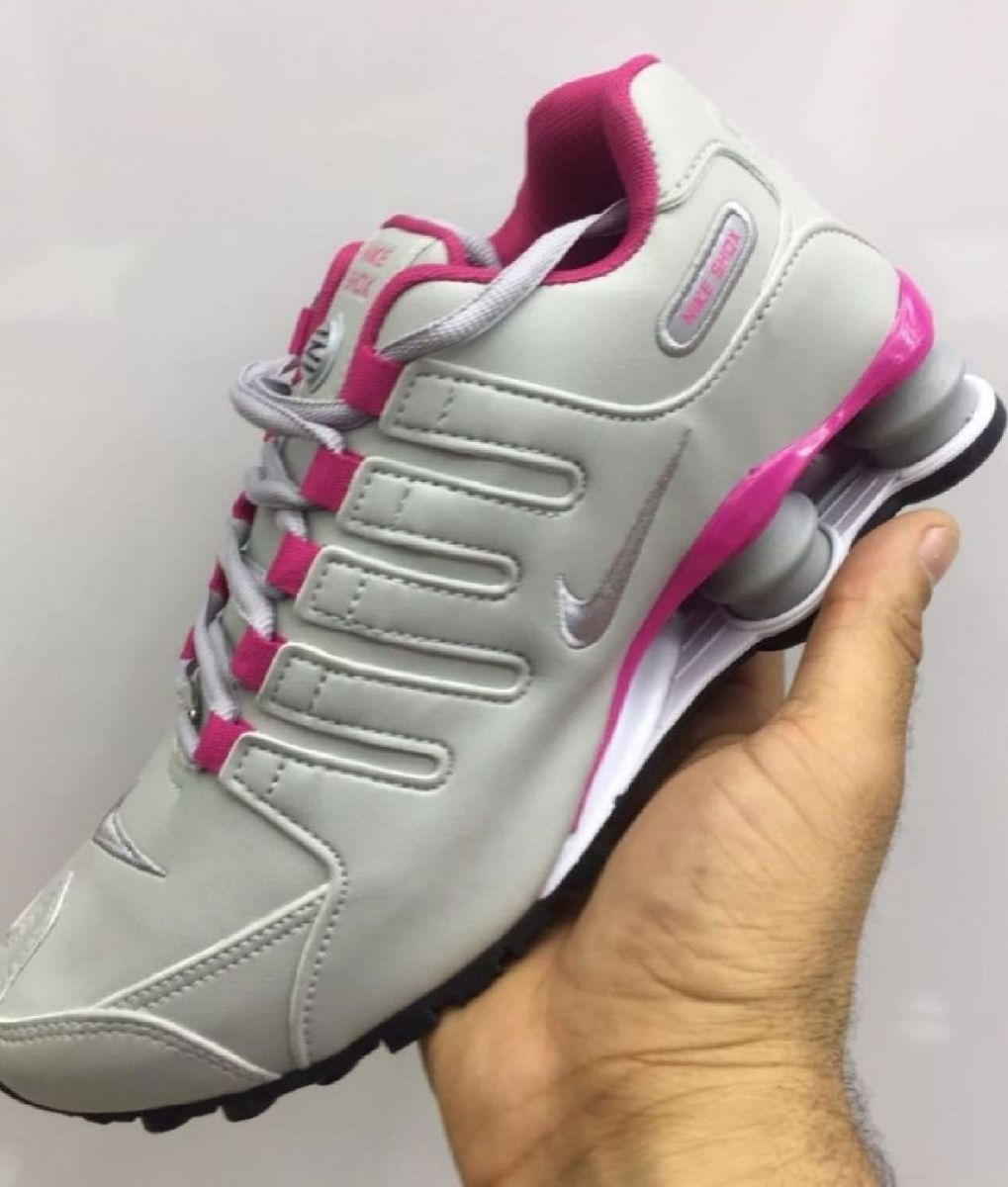 nike shox cinza e rosa