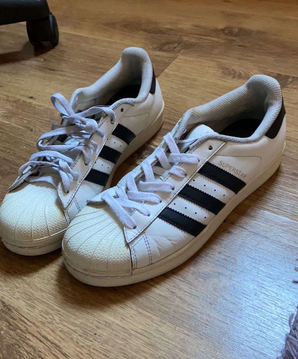 adidas superstar amarelado