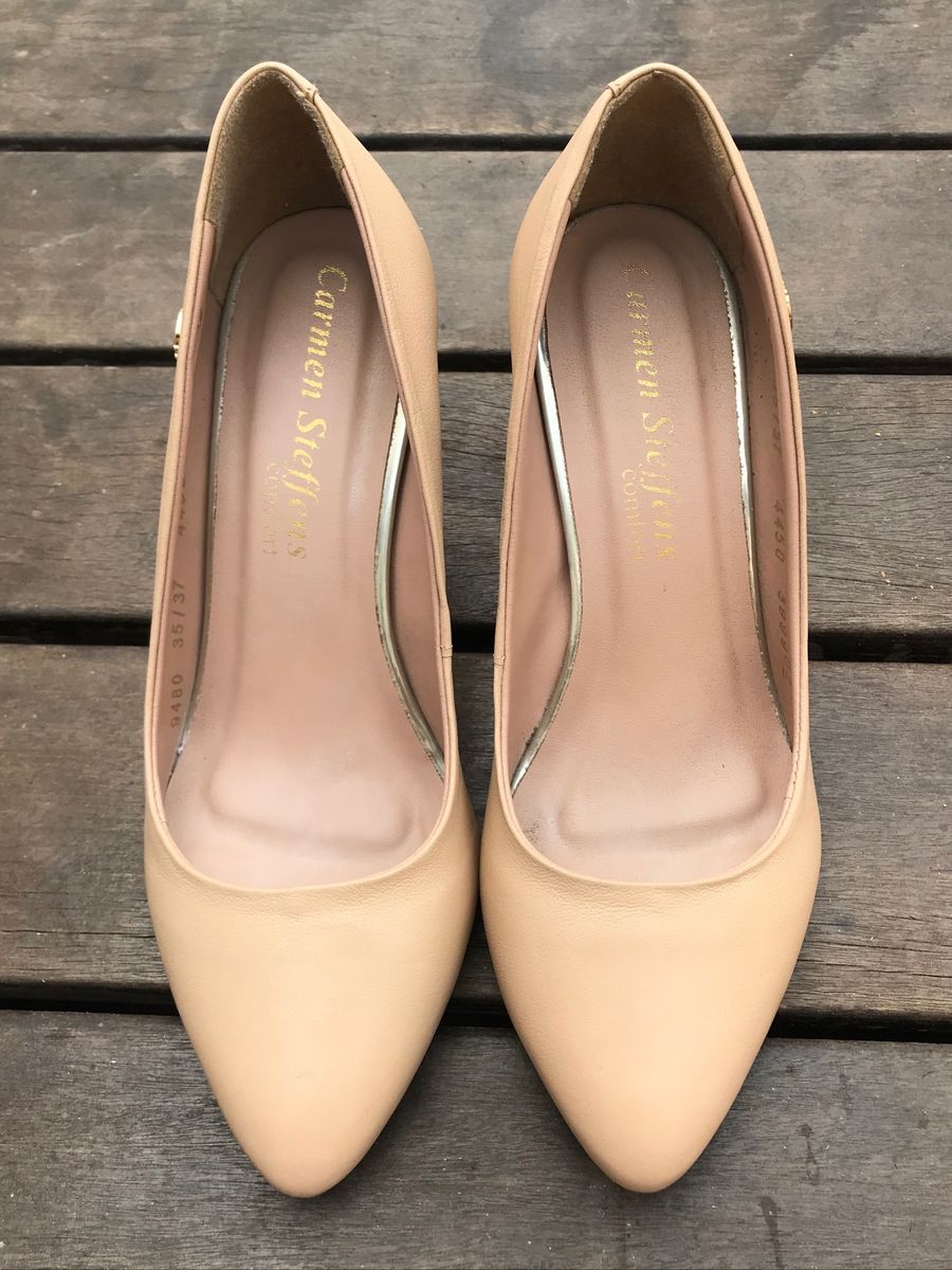 scarpin nude carmen steffens