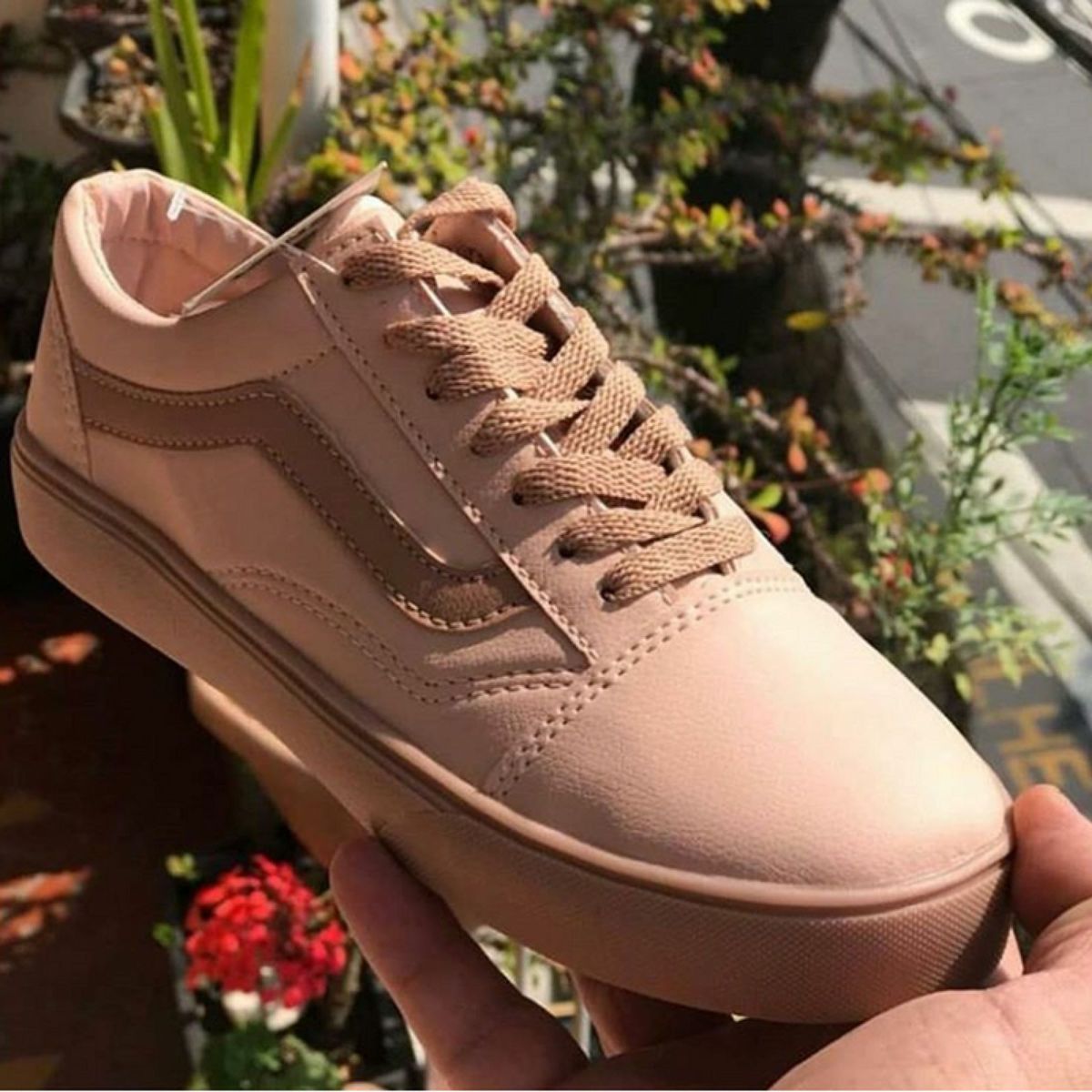 vans feminino nude