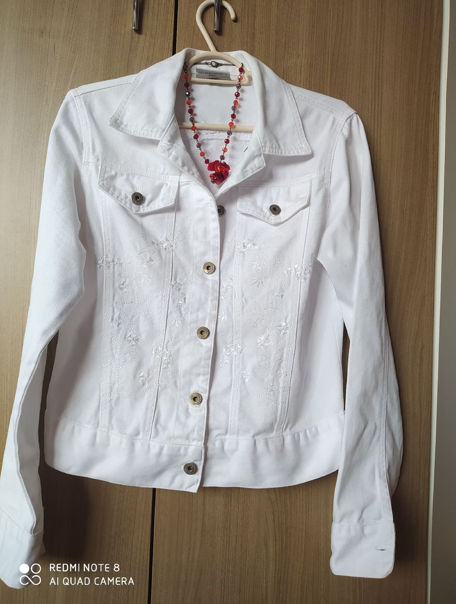 jaqueta branca bordada