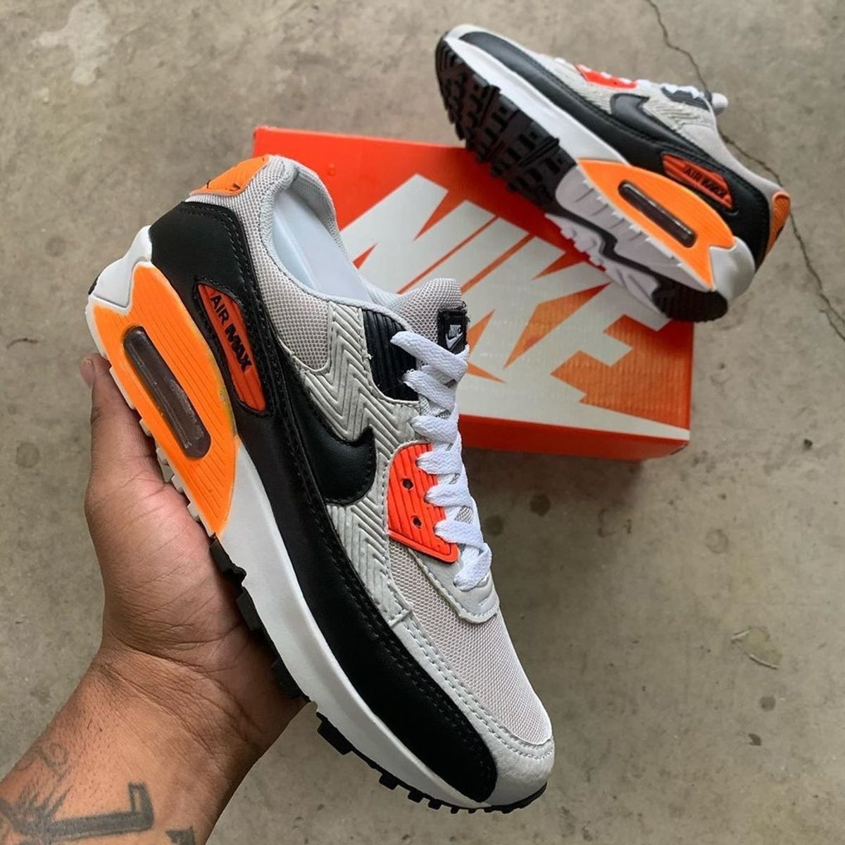 nike air max cinza e laranja