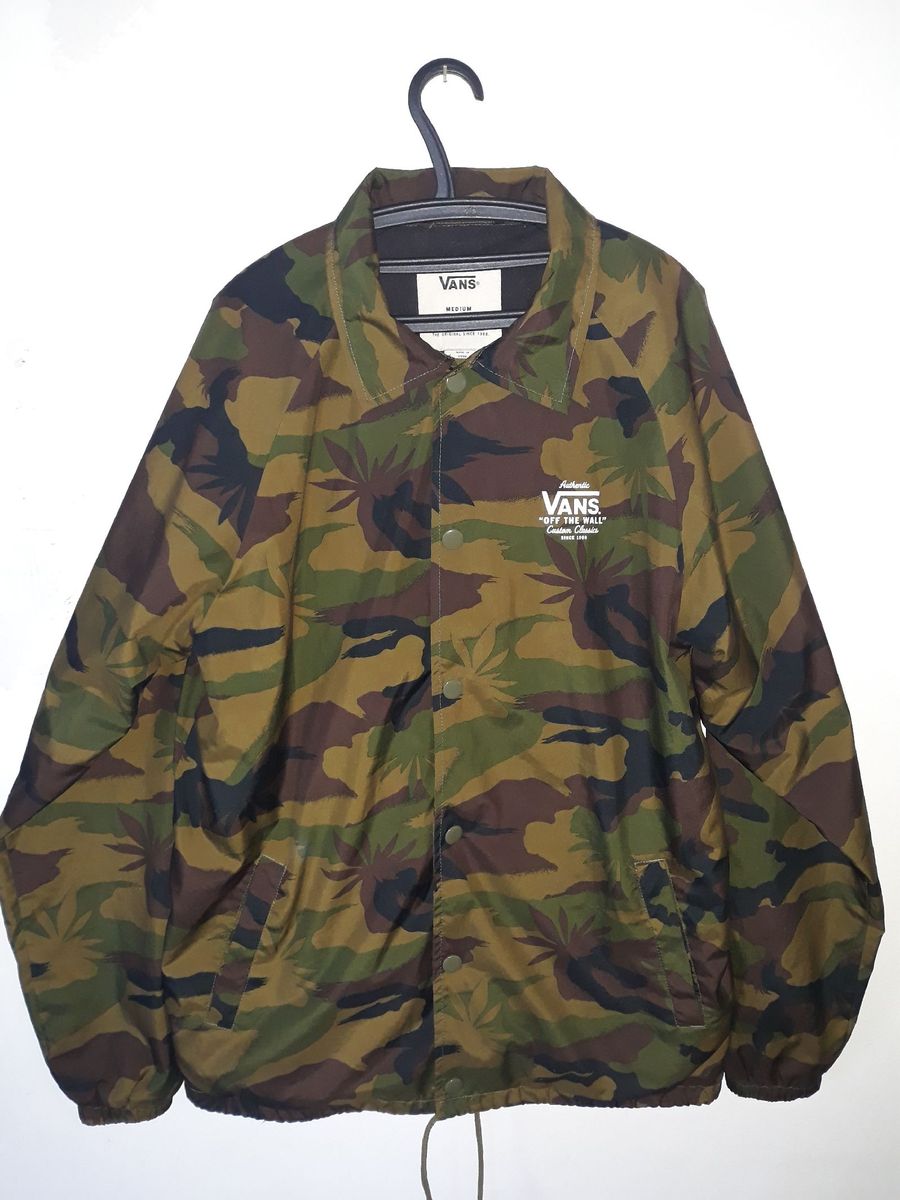 jaqueta camuflada vans