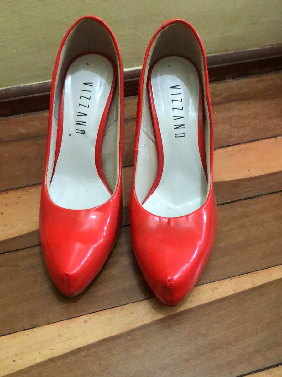 sapato laranja vizzano