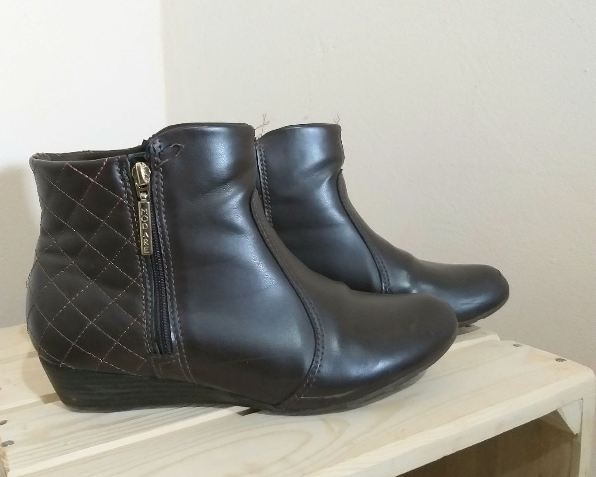 bota cano curto modare