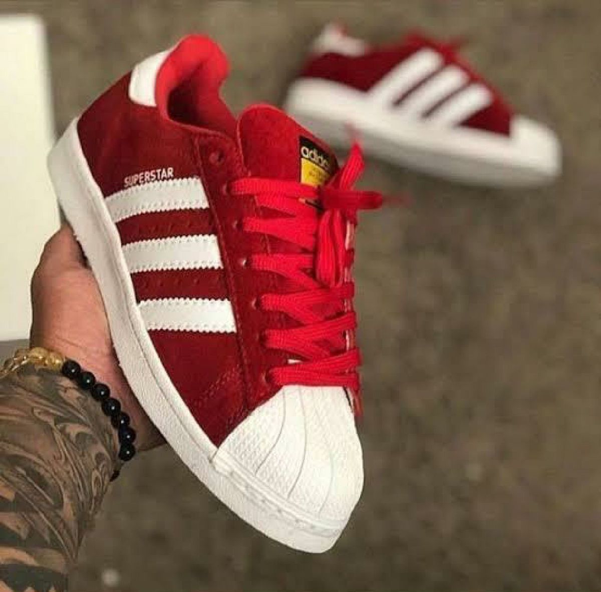 tenis superstar vermelho