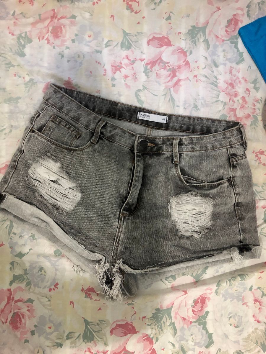 short jeans escuro cintura alta