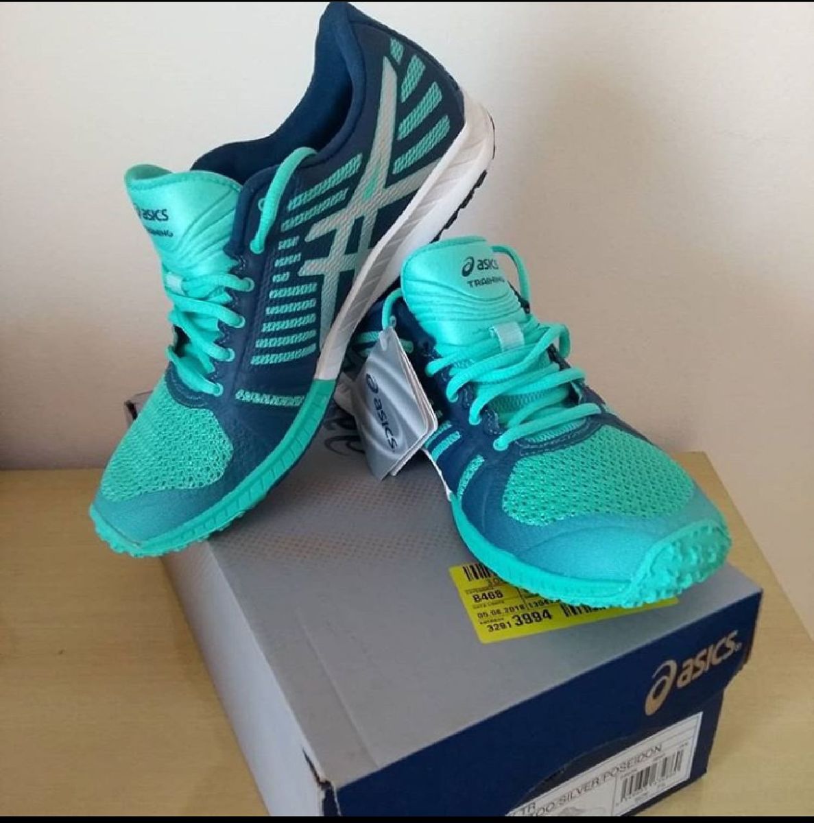 tênis asics fuzex tr