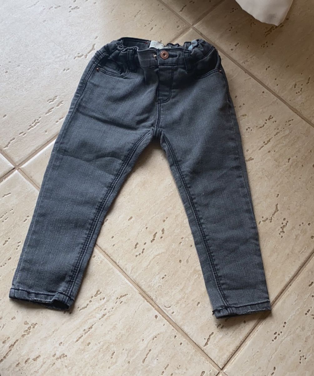 calça jeans bebe com elastico na cintura