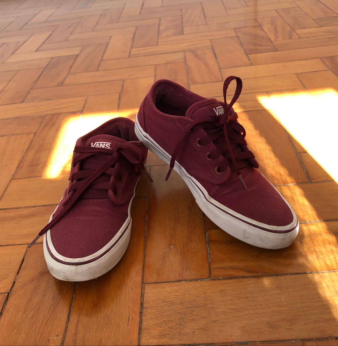 vans wm atwood