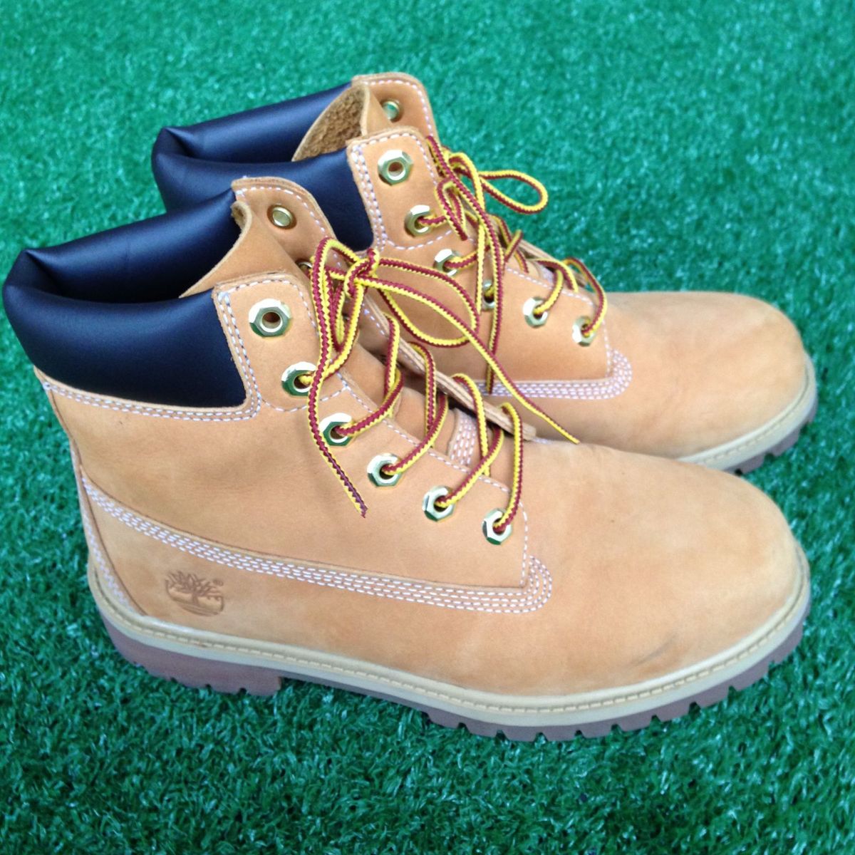 bota timberland kanui