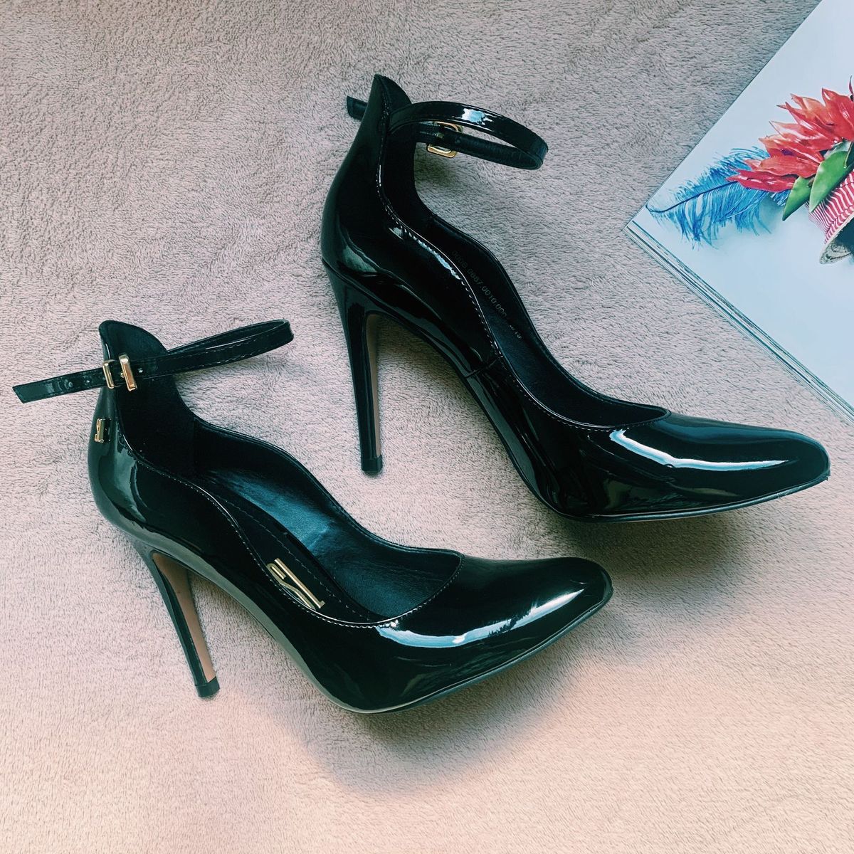 scarpin santa lolla tornozeleira